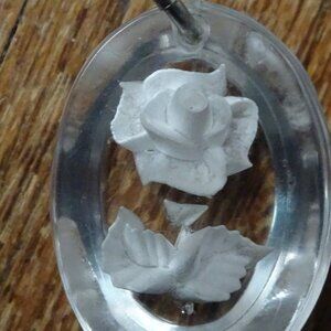 Vintage 1970s Resin Rose Pendant